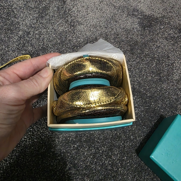 🦄BNIB 2023 Tieks LIMITED EDITION Black Friday Release🦄 - Picture 3 of 5